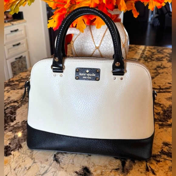 Kate Spade Black and White Women's Bag - Picture 1 of 9